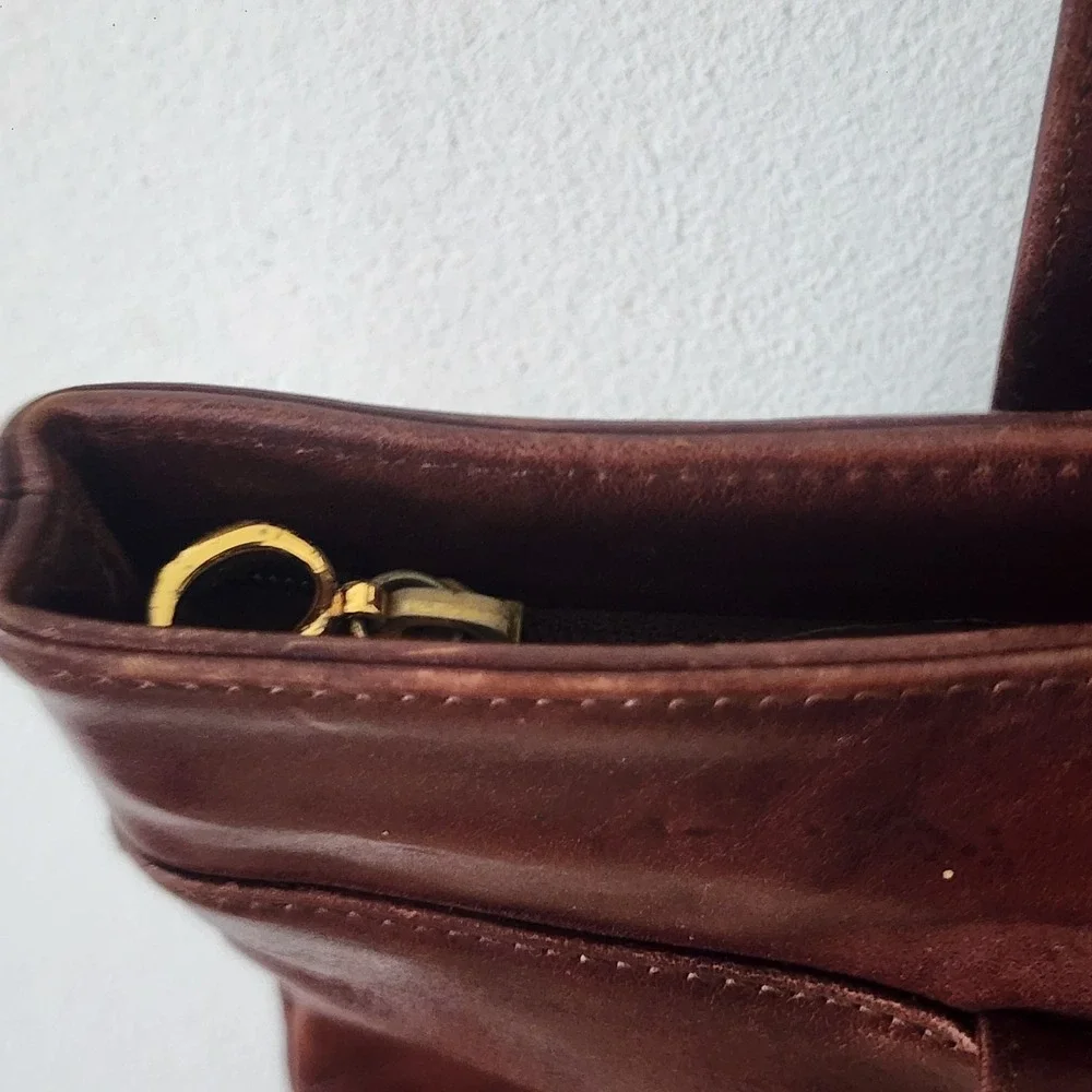 Oroton Brown Leather Purse Shoulder Bag
